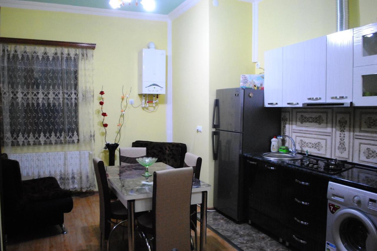 Apartament Giorgi Borjomi Eksteriør billede